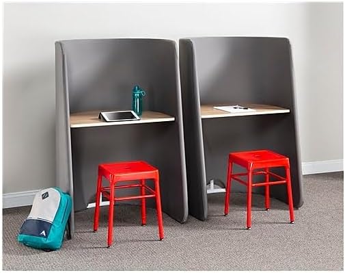 Safco Roam Personal Workstation Tan 33 w x 30 d x 51.5 h