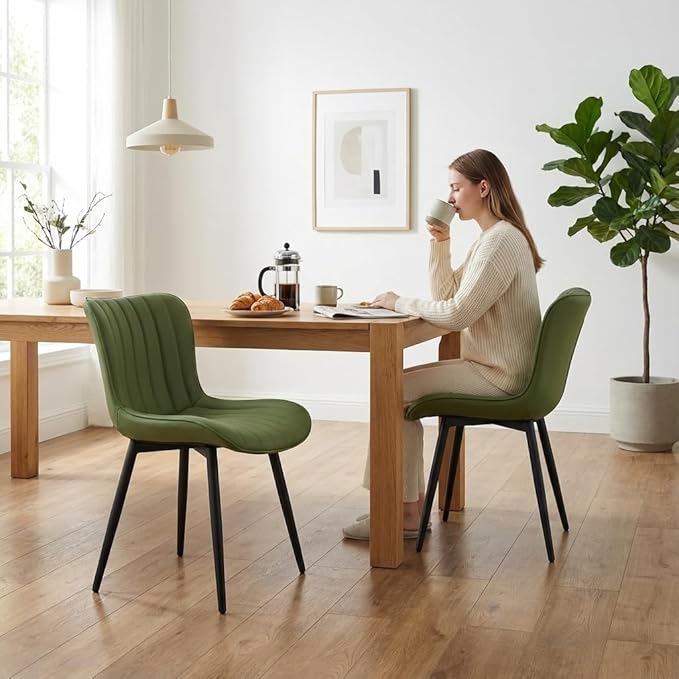 YOUNUOKE Mid-Century Modern Dining Chairs Set of 2 Olive Green PU Leather Upholstered Kitchen Chairs with Black Metal Legs Armless Accent Side Chair for Dining Room Guest Reception Room