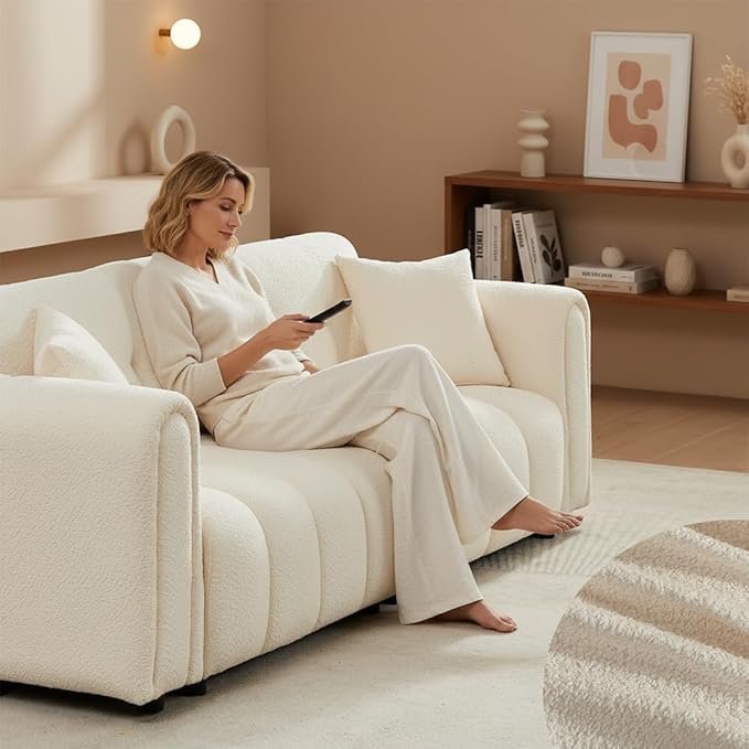 91.5 W Cloud Boucle Sofa for Living Room Modern Comfy Boucle Couch with Rolled Arms and Soft Pillows Teddy Oversized Loveseat for Apartment Studio Bedroom Cream White