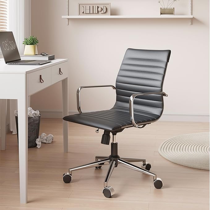 Desk Chair Comfortable Swivel Office Chair with Wheels and Armrests Wide Heavy-Duty Seat for Women and Men 22.83in Ergonomic Chair for Home OfficeBlack