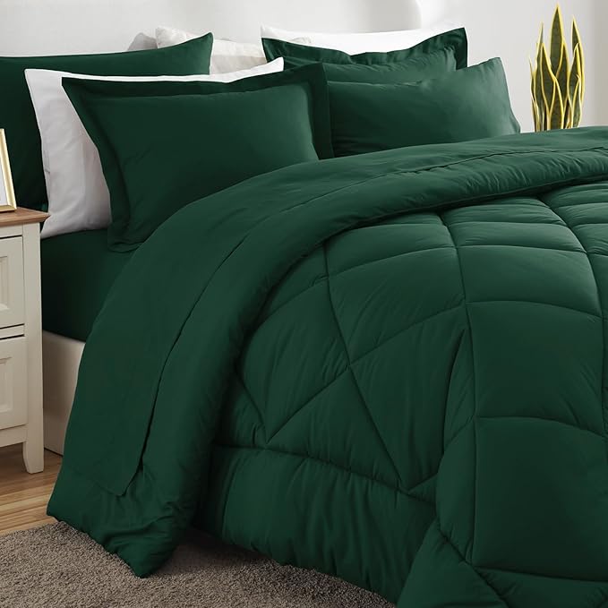 CozyLux Oversized Queen Comforter Set Emerald Green 7 Pieces Bed in a Bag Comforter Set with Sheets All Season Bedding Set with Down Alternative Comforter Sheets Pillowcases &amp Shams