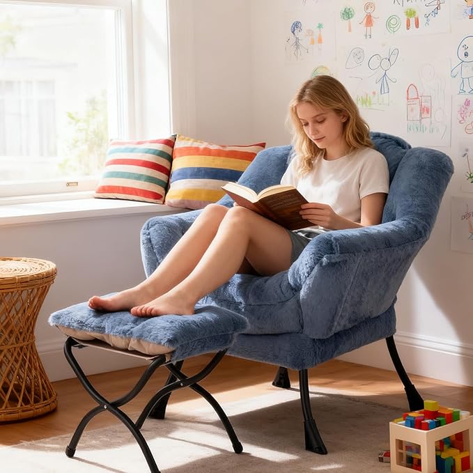 Welnow Lazy Chair with Ottoman Modern Accent Chair with Armrests and a Side Pocket Leisure Sofa Armchair Set Reading Armchair with Footrest for Small Space Plush Light Blue