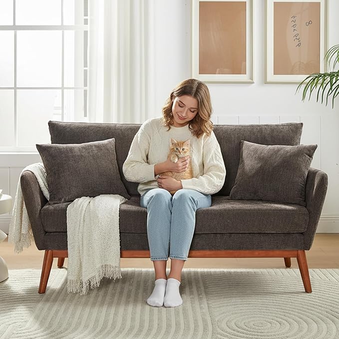VINGLI 63.5 W Comfy Small Upholstery Love Seat Couch with Soild Rubber Wood Frame 2 Seater Mid Century Linen Fabric Loveseat Sofa Mini Couch with Two Pillows for Small Spaces Bedroom Brown