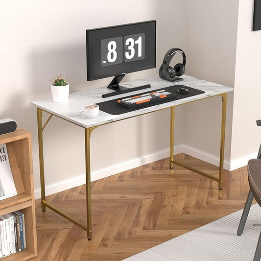 47 Inch Computer Desk with Wood Board and Metal Frame Modern Simple Style Work Desk with Adjustable Feet Study Gaming Desk Table for Home Office Bedroom Small Spaces