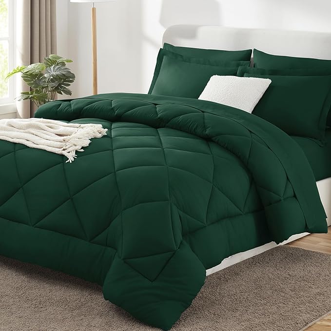 CozyLux Oversized Queen Comforter Set Emerald Green 7 Pieces Bed in a Bag Comforter Set with Sheets All Season Bedding Set with Down Alternative Comforter Sheets Pillowcases &amp Shams