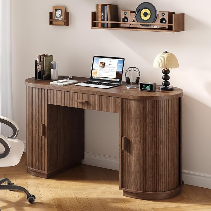 ONBRILL 58 Inch Fluted Executive Desk with Drawers Large Computer Desks with Storage Mid Century Modern Office Desk with Charging Station for Home Office Living Room Bedroom (Walnut)