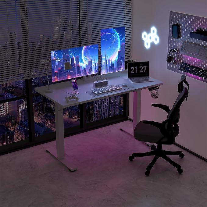 48 x 24 Electric Standing Desk Adjustable Height Sit Stand Desk with 3 Preset Heights &amp 2 Hook Electric Desk for Home Office Gaming White