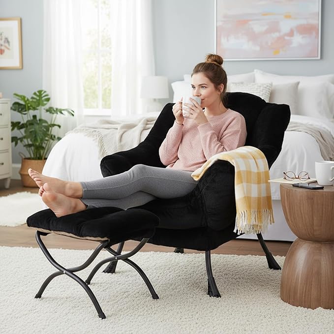 Welnow Lazy Chair with Ottoman Modern Accent Chair with Armrests and a Side Pocket Leisure Sofa Armchair Reading Armchair with Footrest for Small Space Plush Black