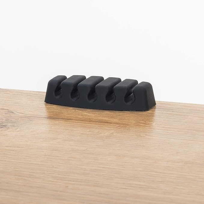 IRIS USA Computer Desk with Cable Organizer and Cable Tray