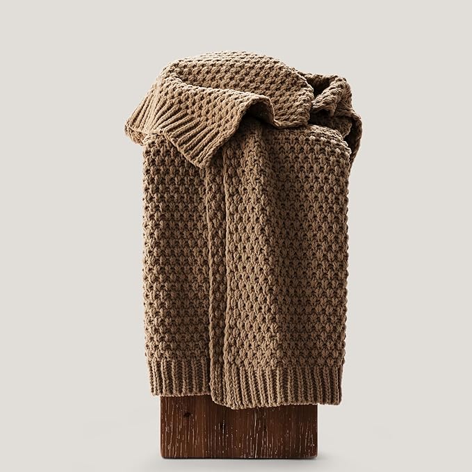 EVERGRACEHOME Chunky Chenille Knit Throw Blanket for Couch Soft Luxurious Moss Stitch Blankets for Bed Cozy Decorative Farmhouse Knitted Throws for Sofa Camel Brown 60 x 80