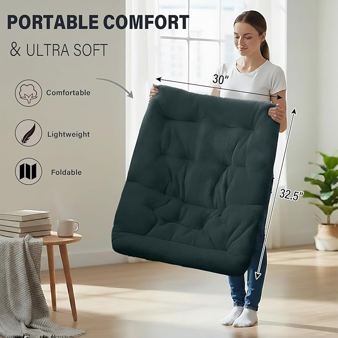 Tiita Comfy Folded Chair Soft Faux Fur Oversized Folding Accent Chair Lazy Chair for Teens Adults Metal Frame Moon Chair for Bedroom Living Room Dorm Rooms