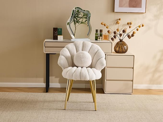 VINGLI Shell-Shaped Teddy Fleece Accent Vanity Chair with BackComfy Khaki and Gold Desk Chair No WheelsCute Small Pearl Deco PillowGift for Girls/Womenfor MakeupOfficeDiningNailSewingBedroom