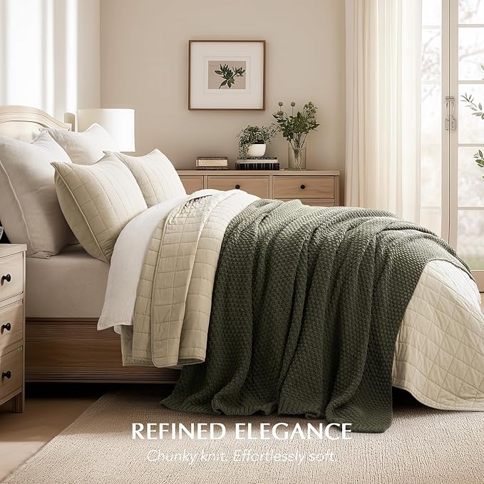 EVERGRACEHOME Chunky Chenille Knit Throw Blanket for Couch Soft Luxurious Oversized King Moss Stitch Blanket for Bed Large Cozy Farmhouse Knitted Throw for Sofa Olive Green 92 x 108
