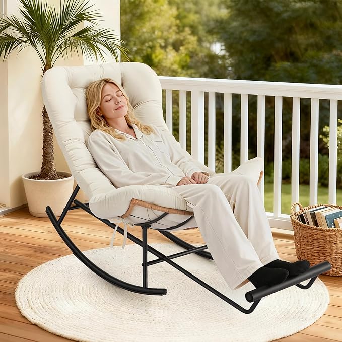 IDEALHOSUE Papasan Rocking Chair with Foot Rest Ergonomic Papasan Chair with Thick Soft Cushion Metal Frame &amp PE Rattan Lounge Chairs for Living Room Bedroom Relaxation Space