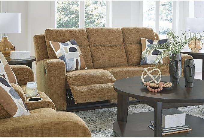 Signature Design by Ashley Kanlow Contemporary Manual Reclining Sofa with 2 Accent Pillows Light Brown