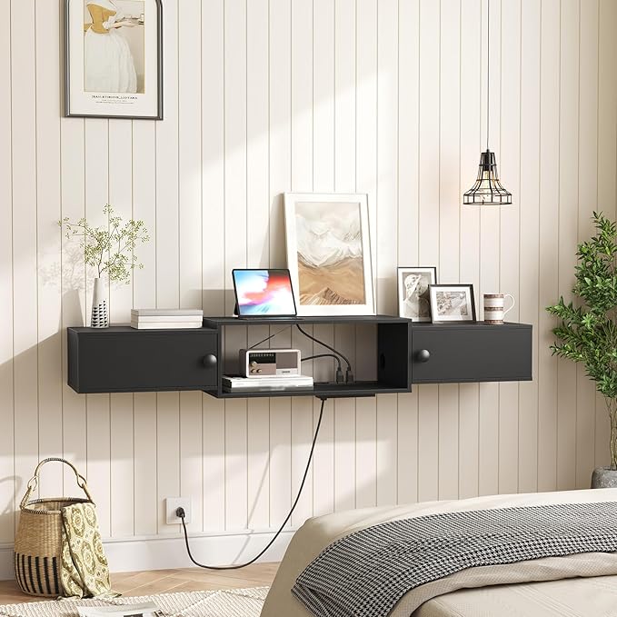 HOOBRO 55 Floating TV Stand with Power Outlets Modern Wall Mounted Media Console Shelf with Doors Entertainment Center for Under TV Storage for Living Room Bedroom Black BK11UDS01
