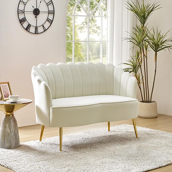 Velvet Upholstered Loveseat Sofa with Gold Metal Legs Modern Comfy Small Love Seat with Flower Shaped Back 2-Seater Sofa Accent Couch for Living Bedroom Leisure Areas
