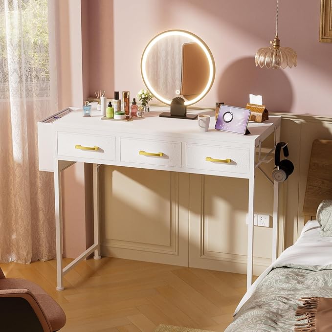 Small White Computer Desk with 3 Fabric Drawers for Home Office Bedroom Vanity Desk with Drawer Storage and Side Pouch Study Writing Table for Small Spaces White