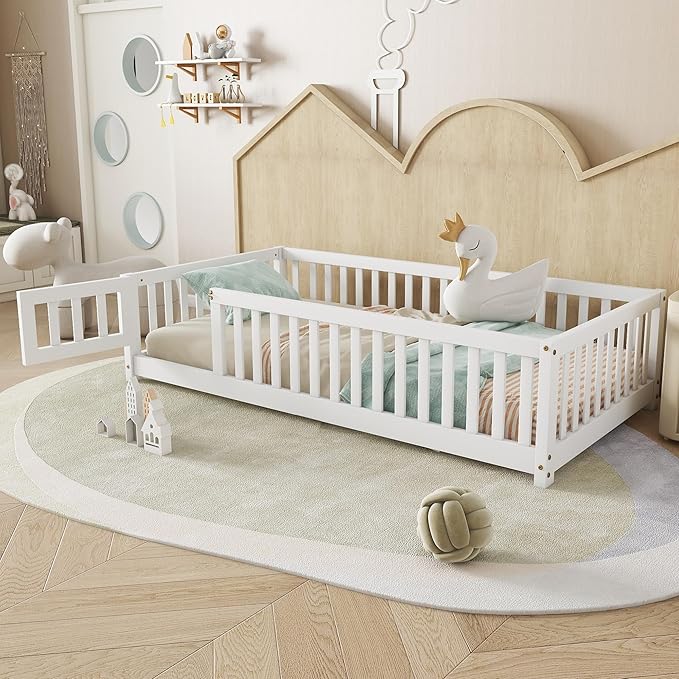 Twin Floor Bed with Slats Fence and Door Twin Size Montessori Floor Bed for Kids Girls Boys Easy Assemble Montessori Bed Frame(Twin White)