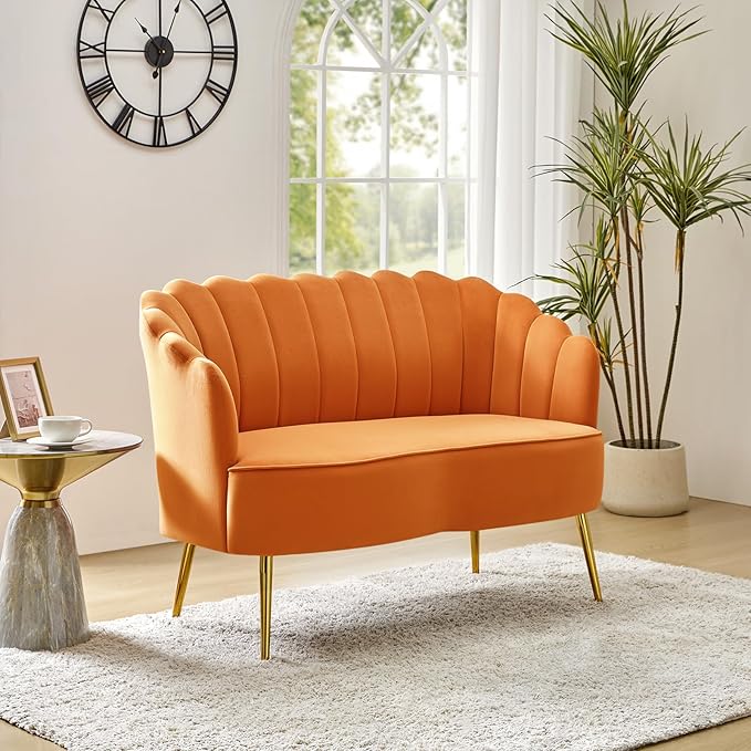 Velvet Upholstered Loveseat Sofa with Gold Metal Legs Modern Comfy Small Love Seat with Flower Shaped Back 2-Seater Sofa Accent Couch for Living Bedroom Leisure Areas