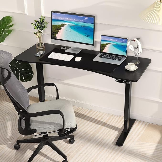 55 x 24 in Electric Standing Desk Adjustable Height Stand up Desk with Ergonomic Curved Desktop &amp Mouse Pad Multifunctional Home Office Desk（Black
