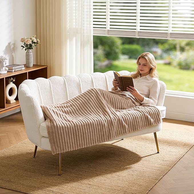 Mlmh &amp Kngwa Sherpa Boucle 2-Seater Sofa 59 Loveset Settee with Gold Metal Legs Comfy Upholstered Floral Mini Couch Sofa for Bedroom Living Room Apartment Ivory