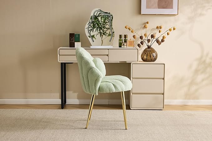 VINGLI Shell-Shaped Teddy Fleece Accent Vanity Chair with BackComfy Green and Gold Desk Chair No WheelsCute Small Pearl Deco PillowGift for Girls/Womenfor MakeupOfficeDiningNailSewingBedroom