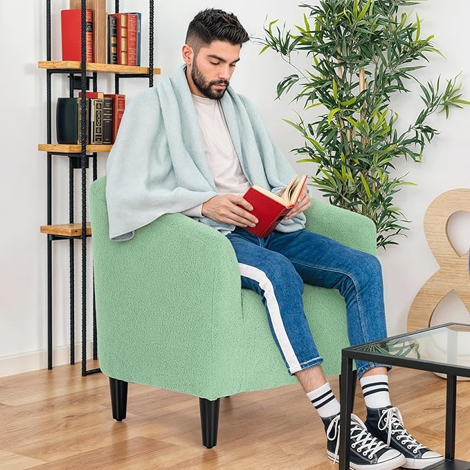 Modern Barrel Chair Furry Sherpa Accent Chair with Wood Legs Elegant Upholstered Armchair Single Sofa Chair for Bedroom Living Room Office Green