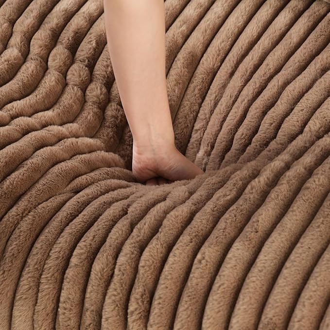 JACH 39.37 Modern Comfy Ottoman for Living Room Oversized Ottoman Footstool Cushion Covers Removable Minimalist Ottomans for Party Bedroom Apartment (Brown)