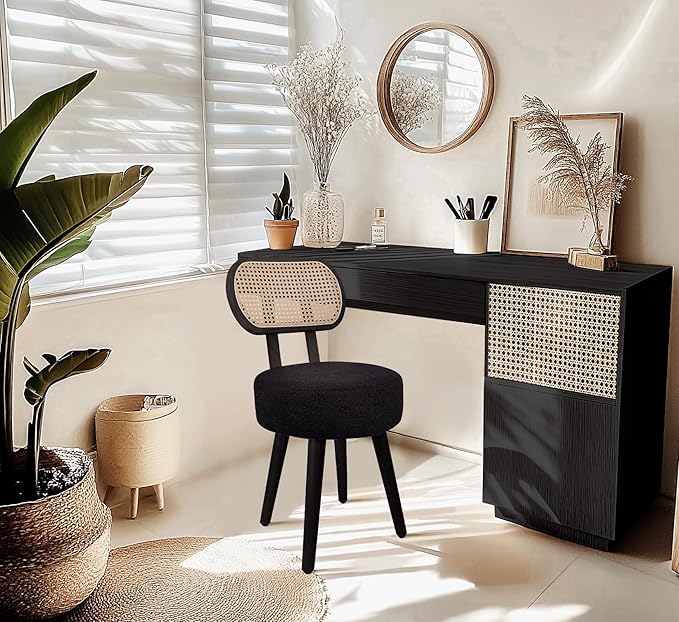 ZYBT Rattan Dining Chair Boho Makeup Vanity Chair for Makeup Room Mid Century Modern Boucle Chair Black Cane Dining Chairs Upholstered Wood Accent Chair Cute Sherpa Chair with Back 1 Pc