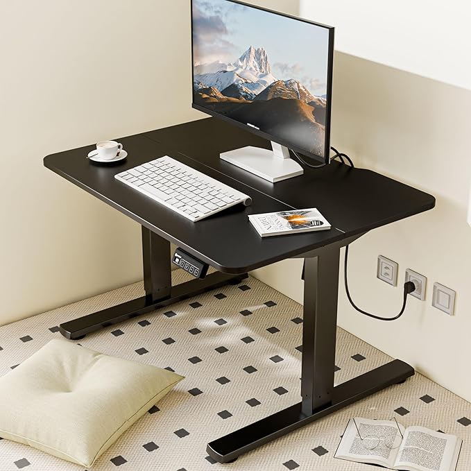 ERGOMAKER Low Height Adjustable Desk with Lockable Wheels Lifts 18.9-29.5 31.5 x 23.6 Electric Small Standing Desk with Splice Board for Home Office &amp Short People(Black Frame Black Desktop