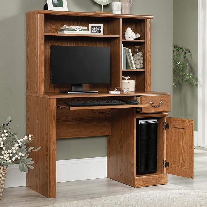 BOWERY HILL Home Office Computer Desk with Hutch 3 Adjustable Shelves for Small Space in Carolina Oak