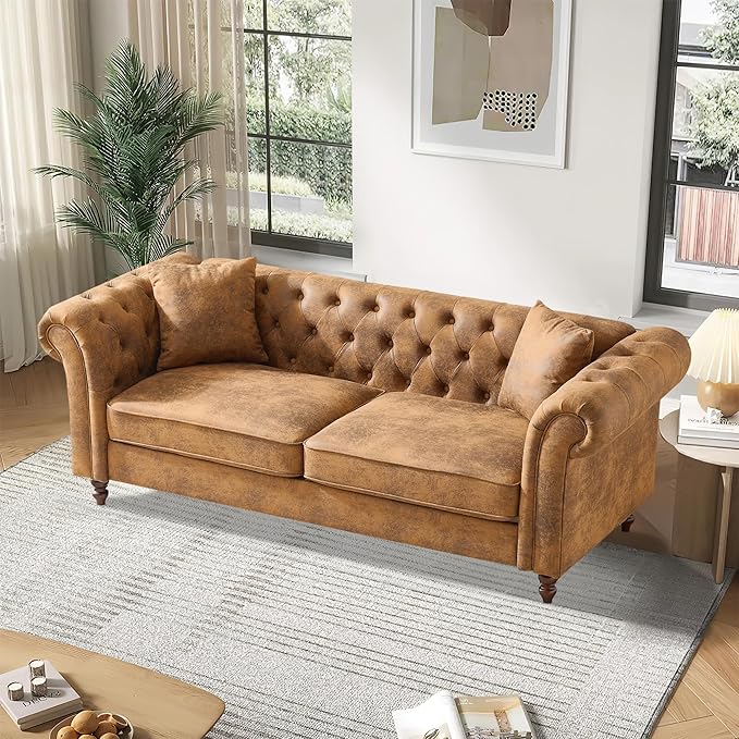 TTK 79 Chesterfield Faux Leather Sofa Couch Upholstered Tufted Rolled Arm 3-Seater Couch with 2 Pillows Mid Century Modern Chesterfield Sofa for Living Room Office Apartment Brown | Button Tufte